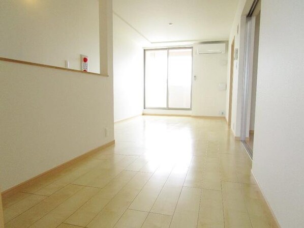 グロリア レジデンスの物件内観写真